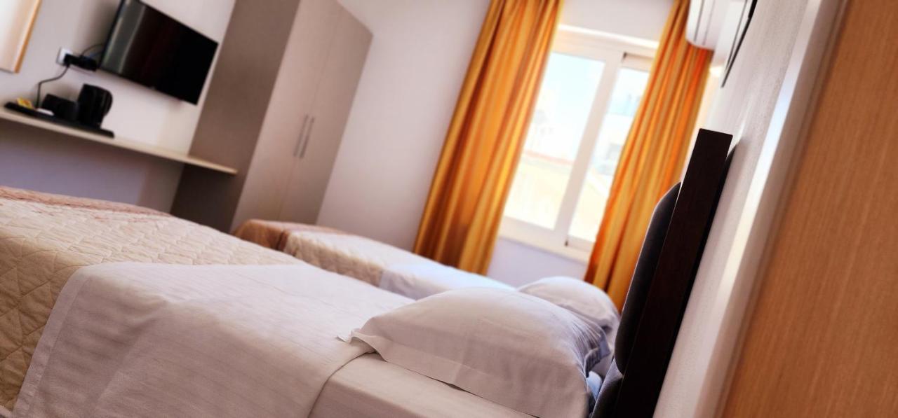 3B Suites Boutique Hotel Saranda Extérieur photo
