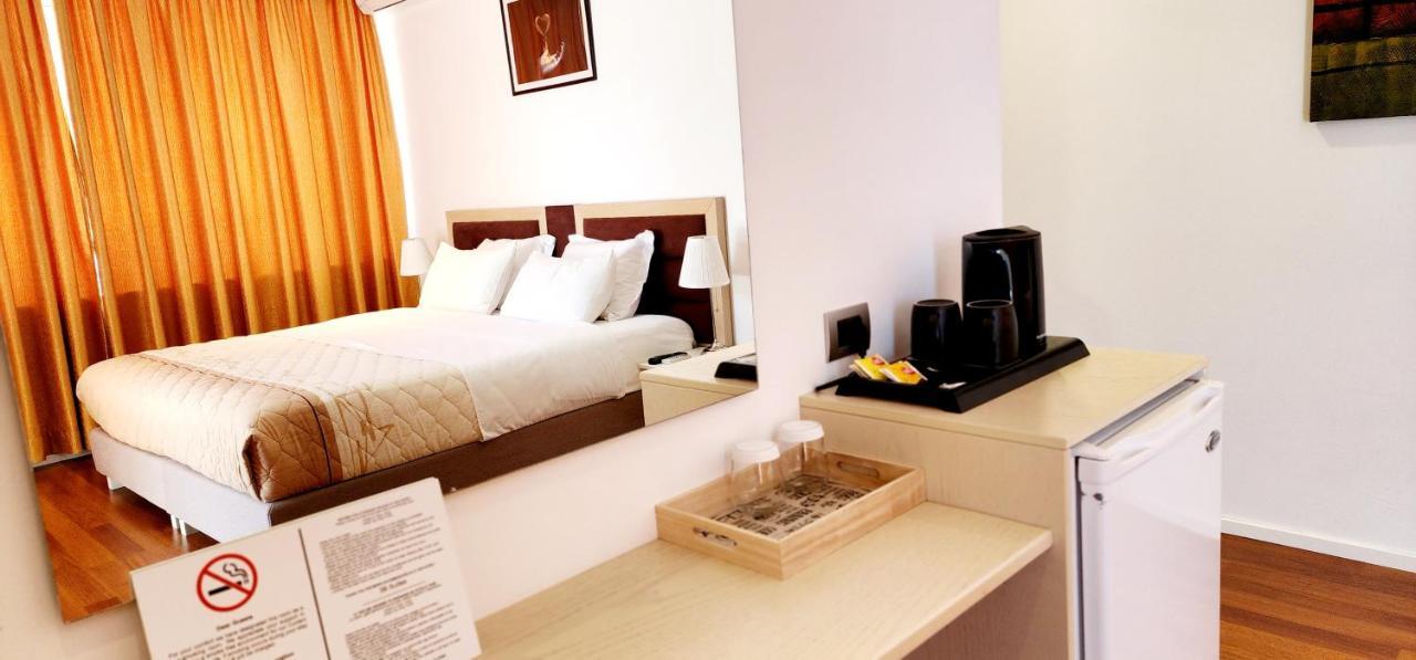 3B Suites Boutique Hotel Saranda Extérieur photo