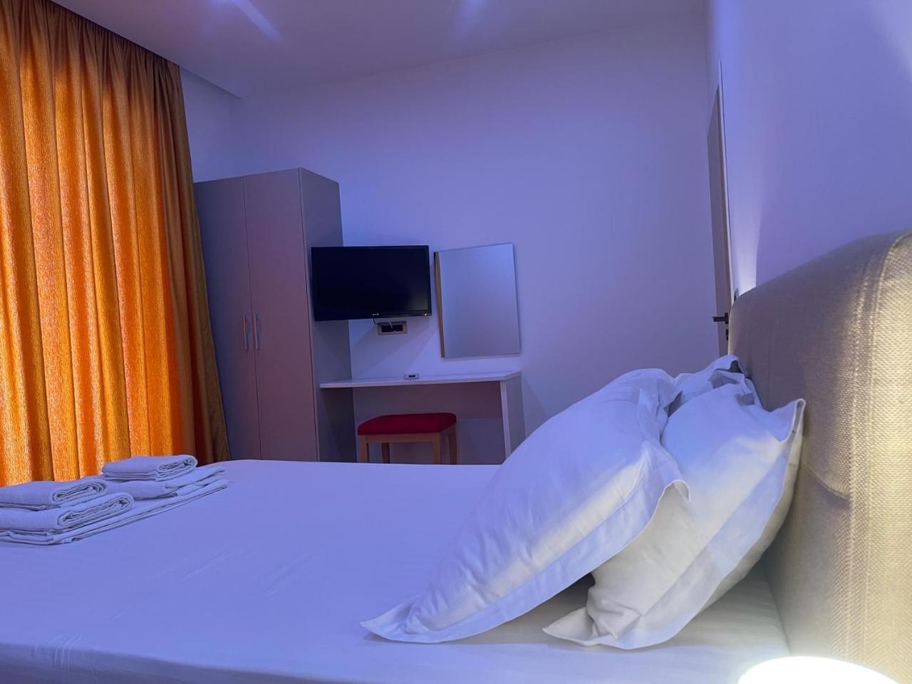 3B Suites Boutique Hotel Saranda Extérieur photo