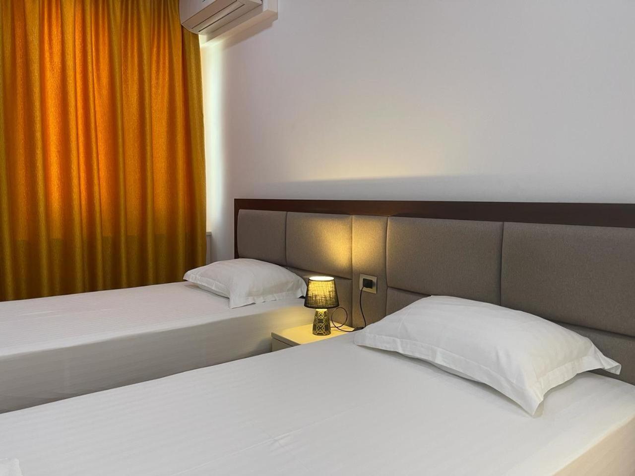 3B Suites Boutique Hotel Saranda Extérieur photo