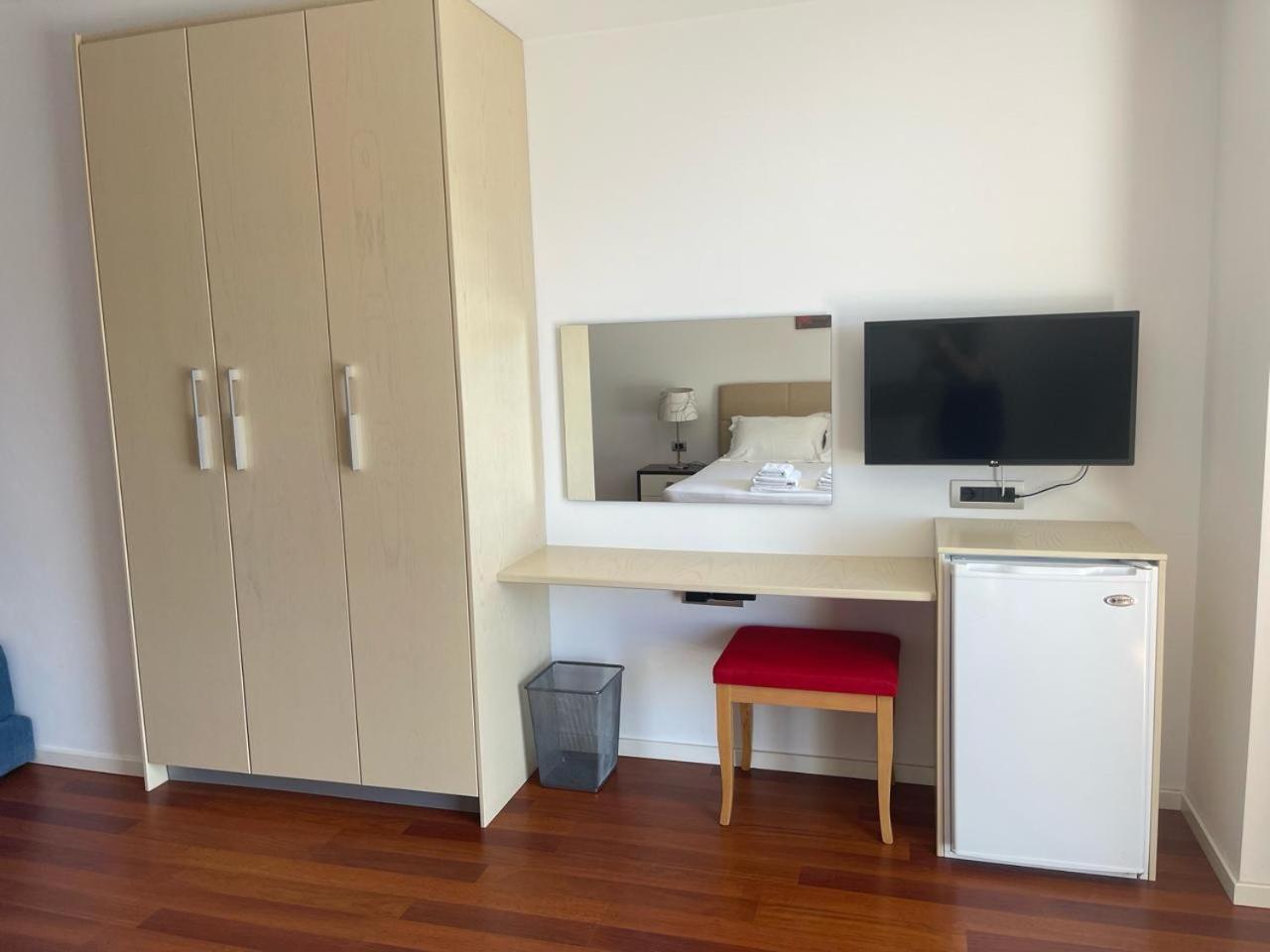 3B Suites Boutique Hotel Saranda Extérieur photo