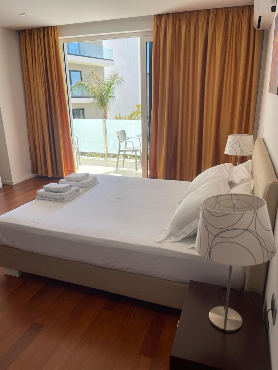 3B Suites Boutique Hotel Saranda Extérieur photo